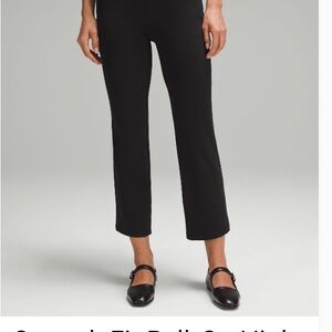 Lululemon Black SmoothFit Pull On High Rise Crop Trousers- 12